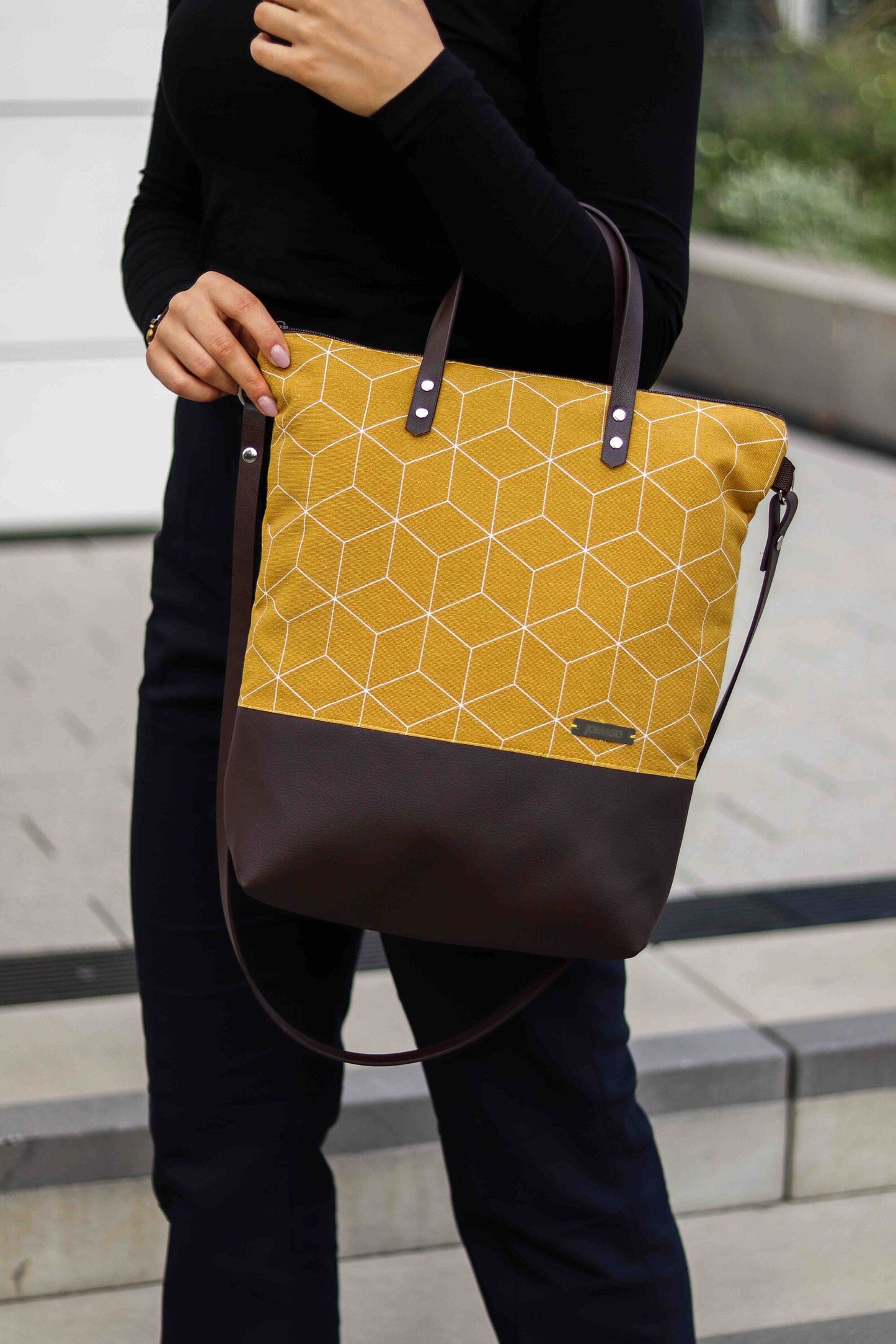 Umhängetasche mit Lederimitat - Berlin Canvas Senf Braun