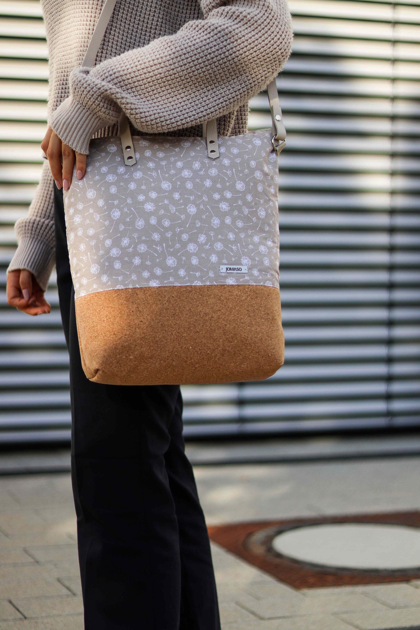 Umhängetasche mit Kork - Berlin Blumen Beige Kork